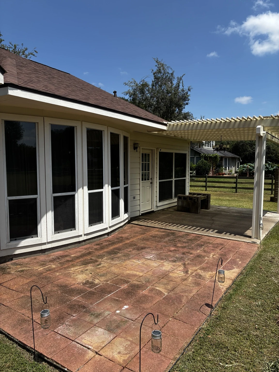 Patio & outdoor-space cleaning before cleaning or restoration